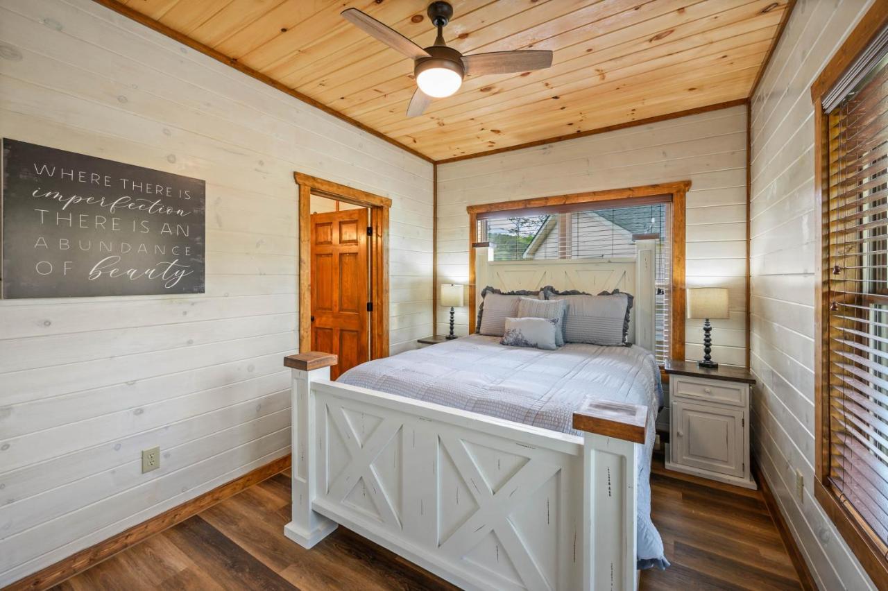 Osprey Nest Cottage Modern New Cabin Pigeon Forge Eksteriør billede
