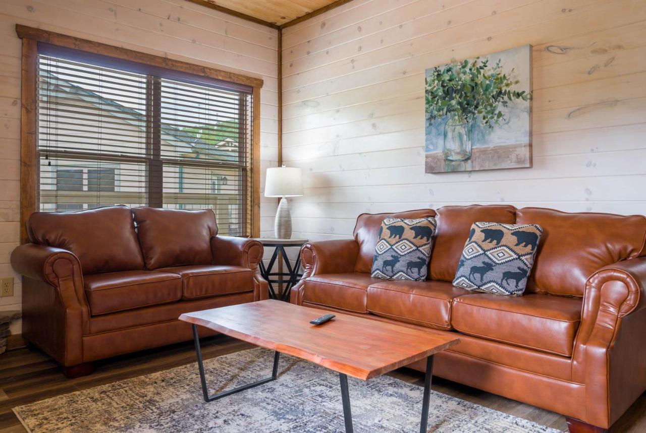Osprey Nest Cottage Modern New Cabin Pigeon Forge Eksteriør billede