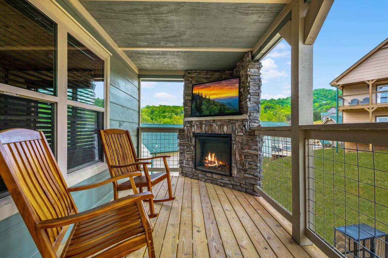 Osprey Nest Cottage Modern New Cabin Pigeon Forge Eksteriør billede